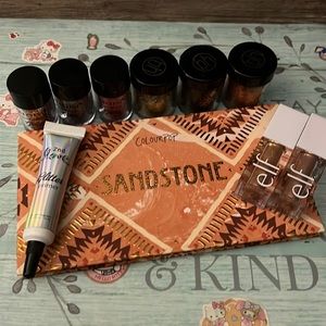 Eyeshadow palette and eye glitter bundle